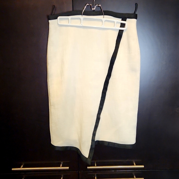 Franco Mirabelli elegant skirt size 4 - Picture 1 of 4